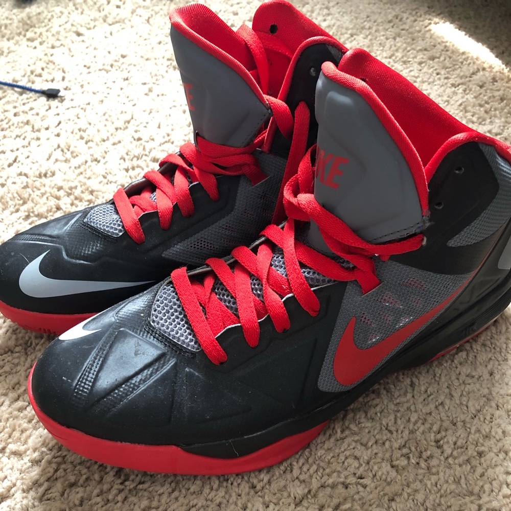 Nike shoes